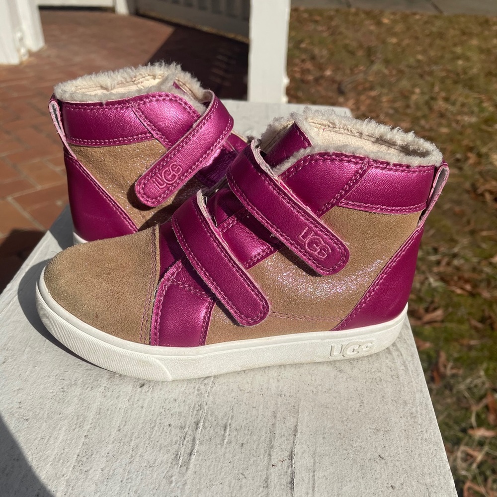 Toddler girls Ugg shoes